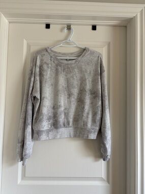 SET Gentle Fawn Light Gray Crewneck Sweatshirt and pants